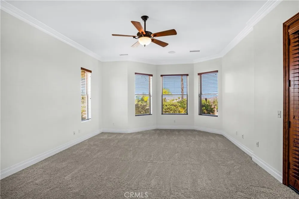 32032 La Serena Temecula, CA 92591