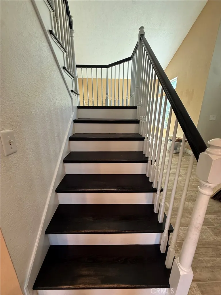3054 Forest Rialto, CA 92377