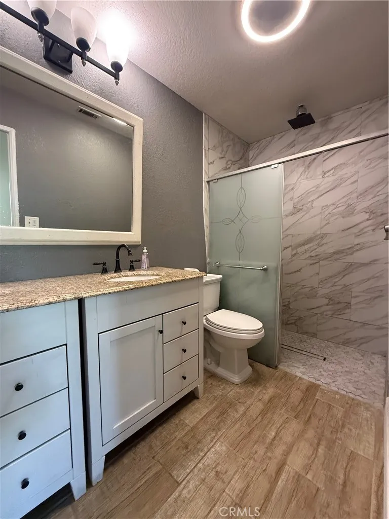 3054 Forest Rialto, CA 92377