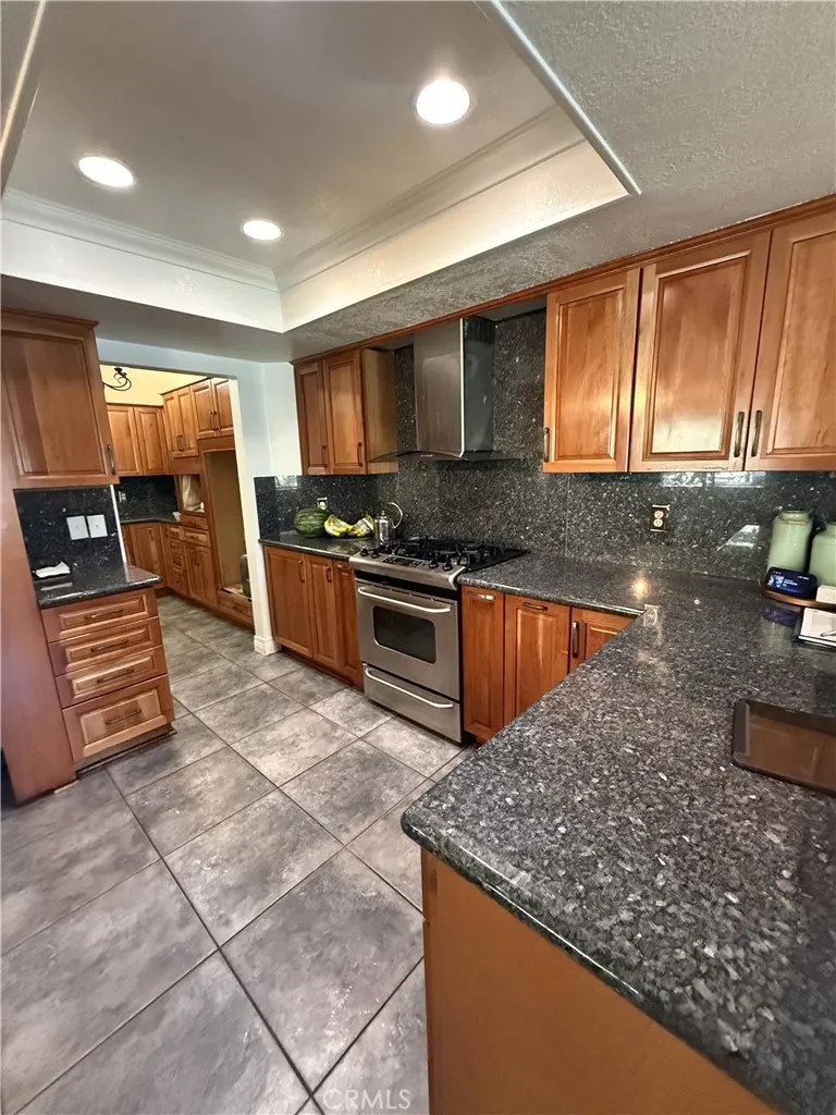 3054 Forest Rialto, CA 92377