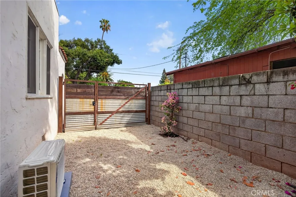 223 S Padre Juan Ojai, CA 93023