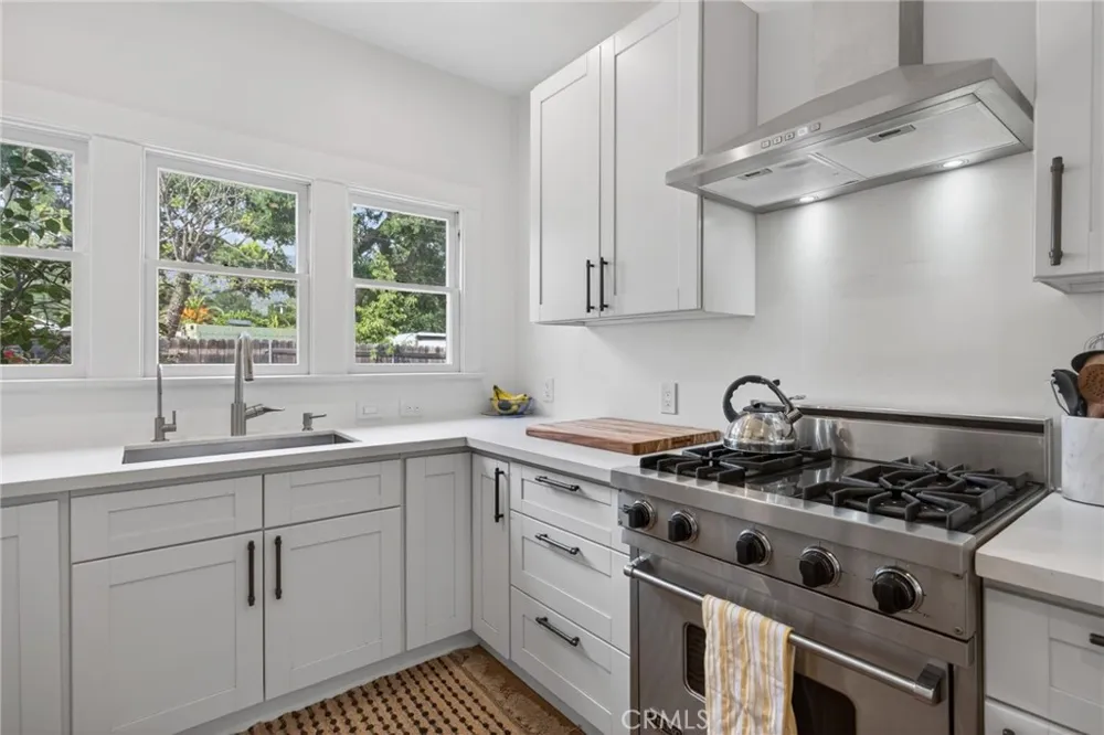 223 S Padre Juan Ojai, CA 93023