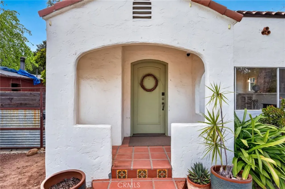 223 S Padre Juan Ojai, CA 93023