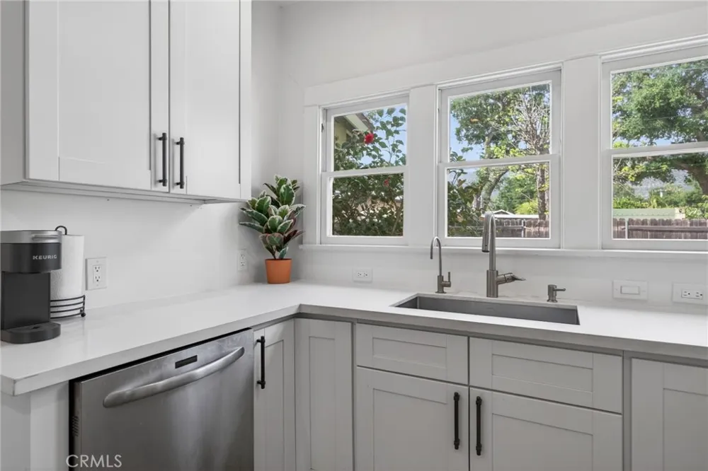 223 S Padre Juan Ojai, CA 93023