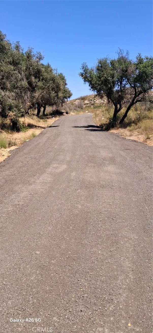 32 W Decker Canyon Road Lake Elsinore, CA 92530