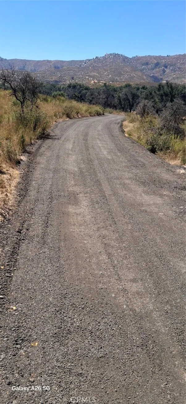 32 W Decker Canyon Road Lake Elsinore, CA 92530