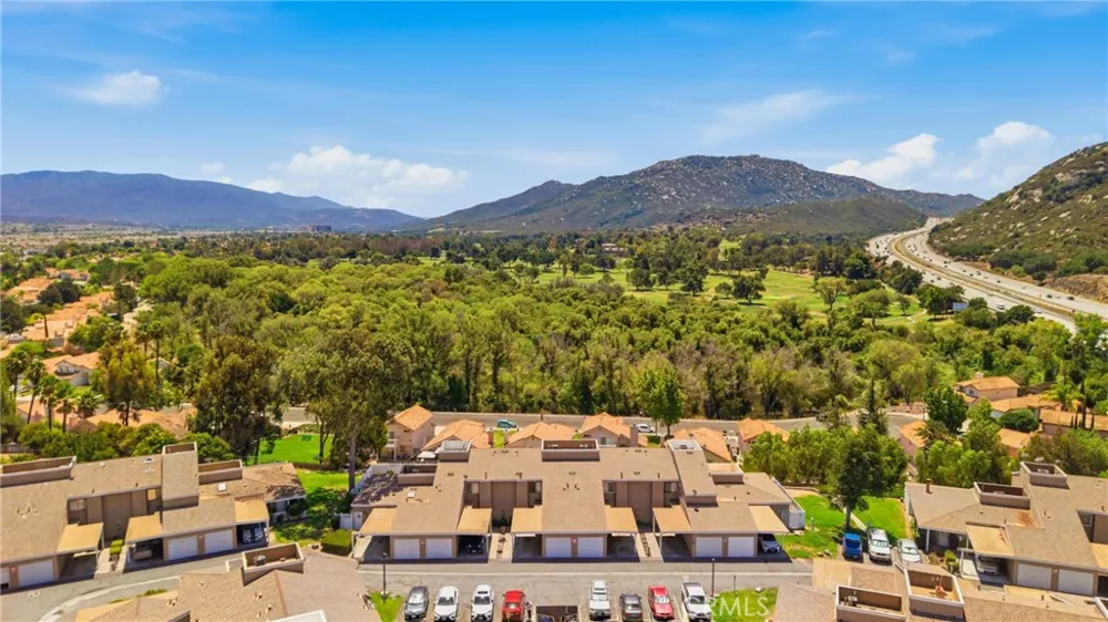 44603 La Paz Road Temecula, CA 92592