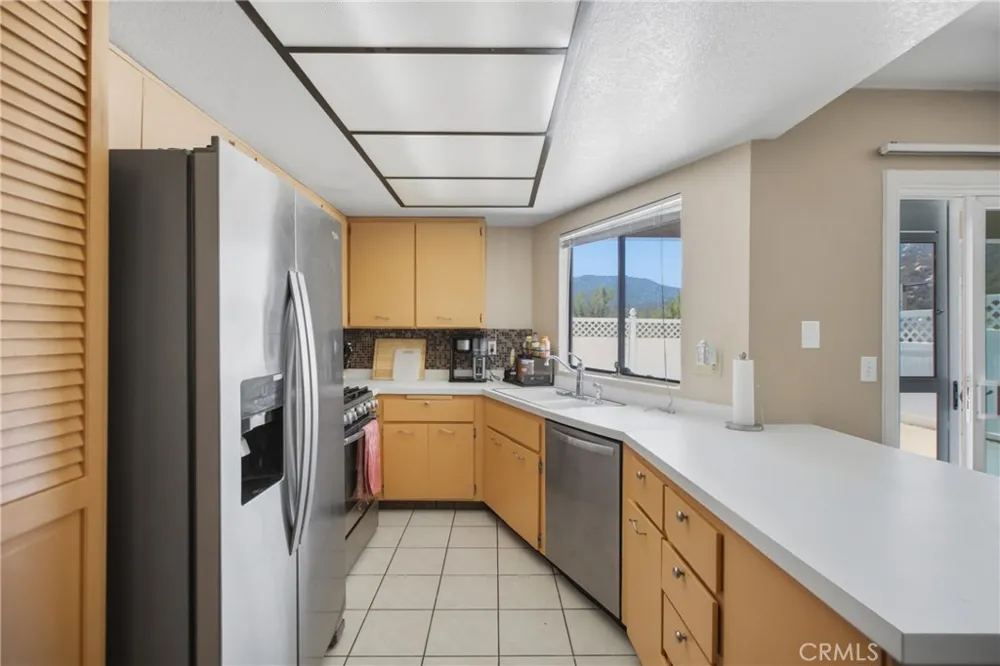 44603 La Paz Road Temecula, CA 92592