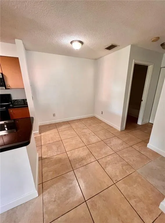 741 NW 104TH AVENUE #203 Pembroke Pines, FL 33026