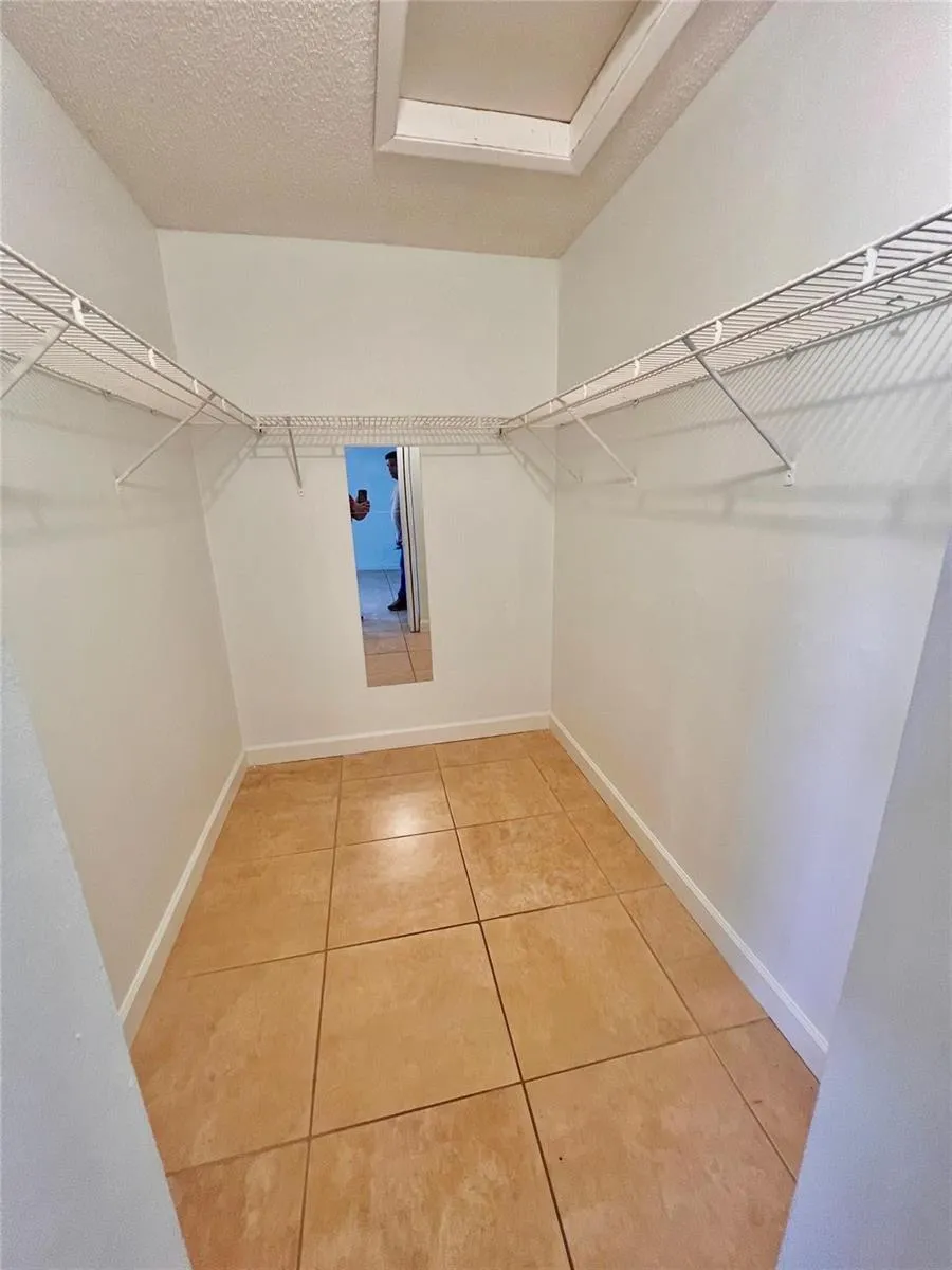 741 NW 104TH AVENUE #203 Pembroke Pines, FL 33026