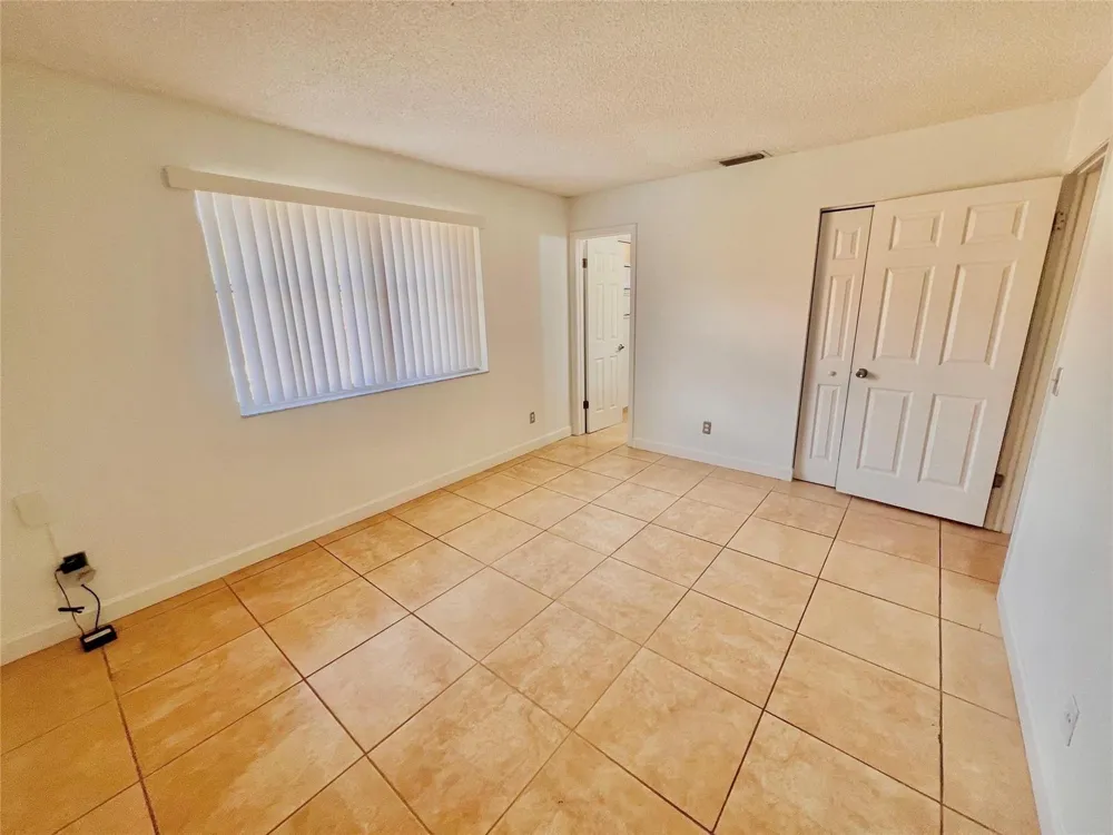 741 NW 104TH AVENUE #203 Pembroke Pines, FL 33026