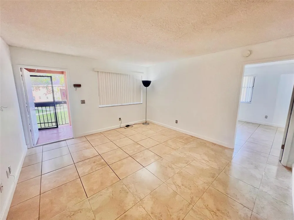 741 NW 104TH AVENUE #203 Pembroke Pines, FL 33026