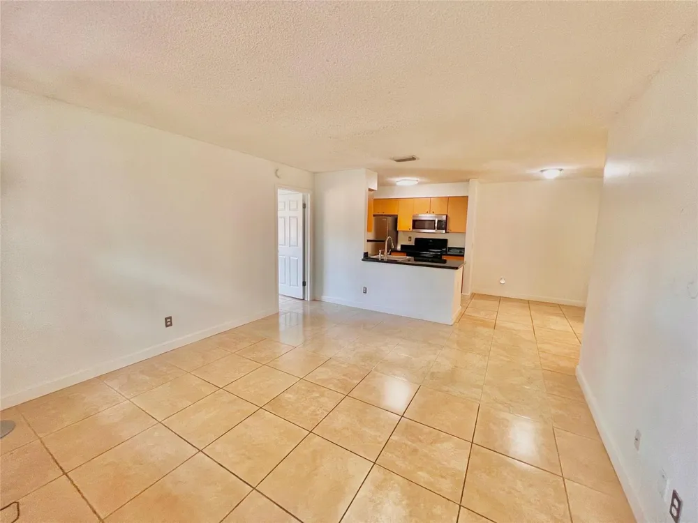 741 NW 104TH AVENUE #203 Pembroke Pines, FL 33026