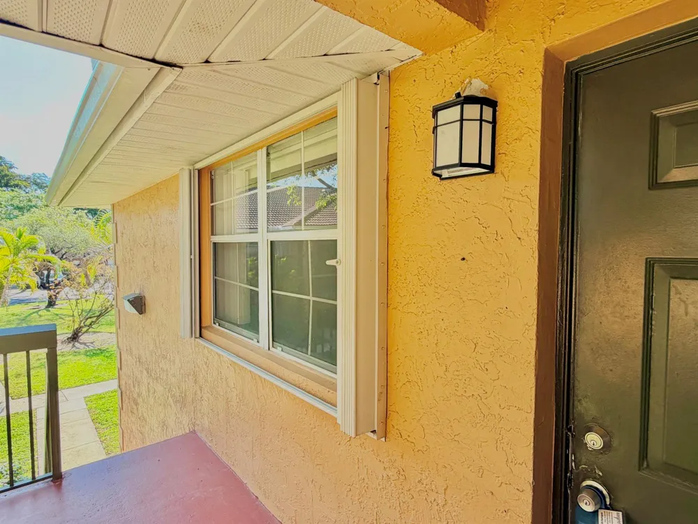 741 NW 104TH AVENUE #203 Pembroke Pines, FL 33026