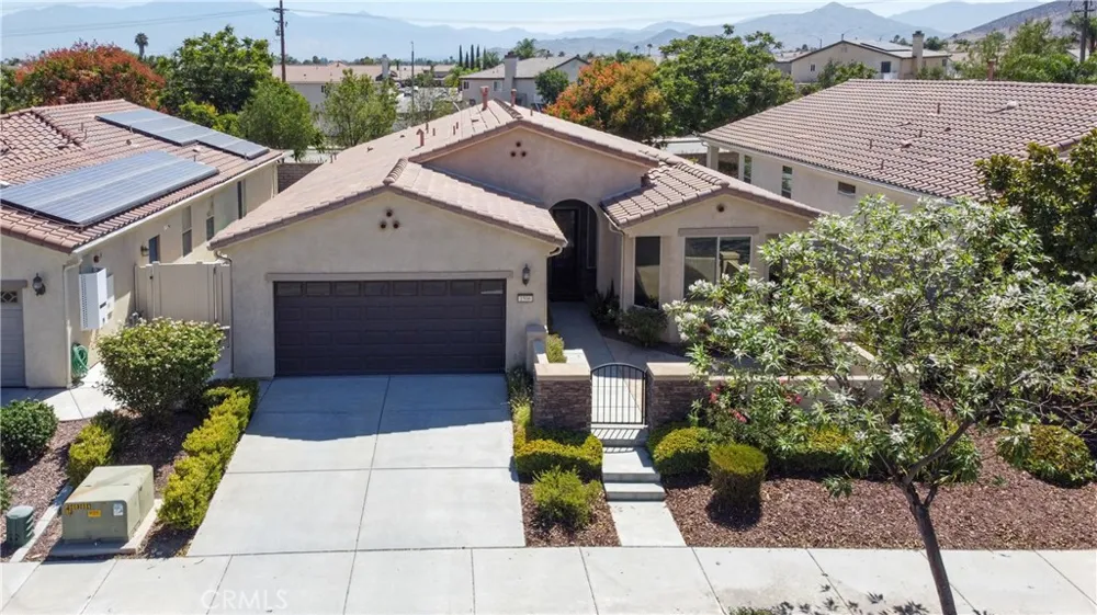 1506 Via Rojas Hemet, CA 92545
