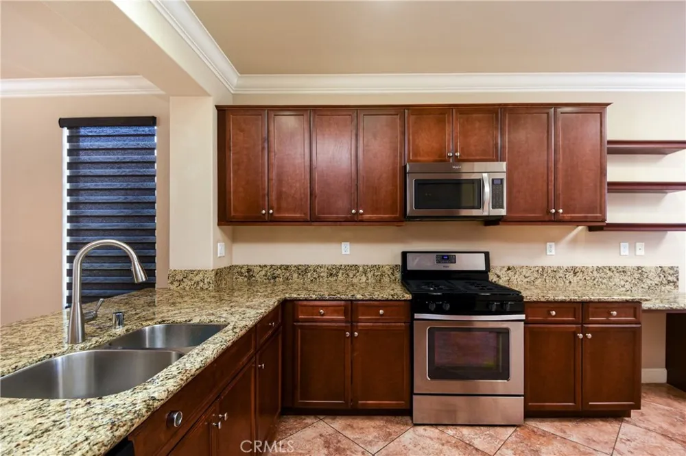 1506 Via Rojas Hemet, CA 92545