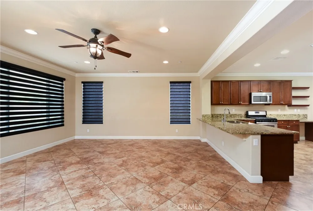 1506 Via Rojas Hemet, CA 92545