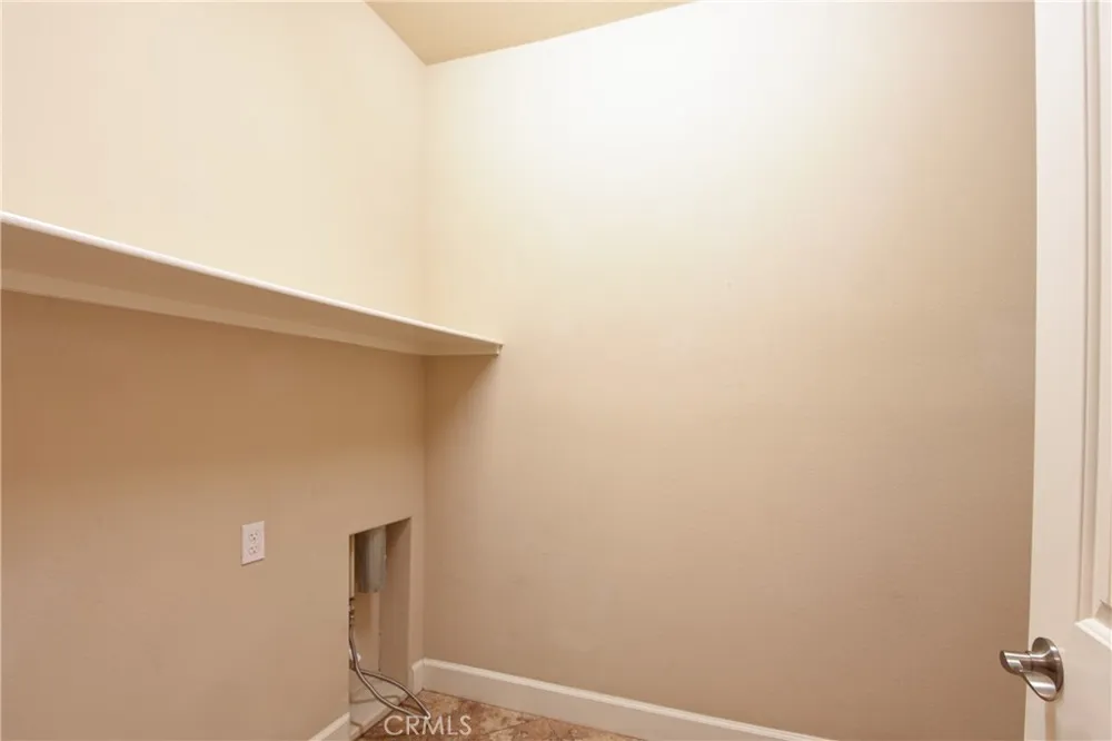 1506 Via Rojas Hemet, CA 92545