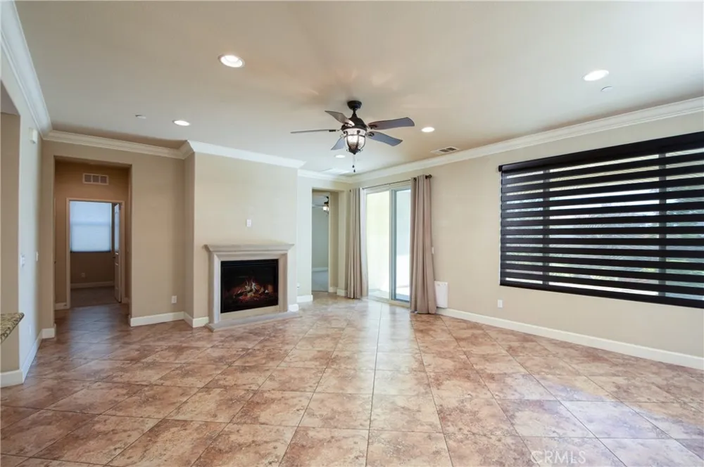 1506 Via Rojas Hemet, CA 92545