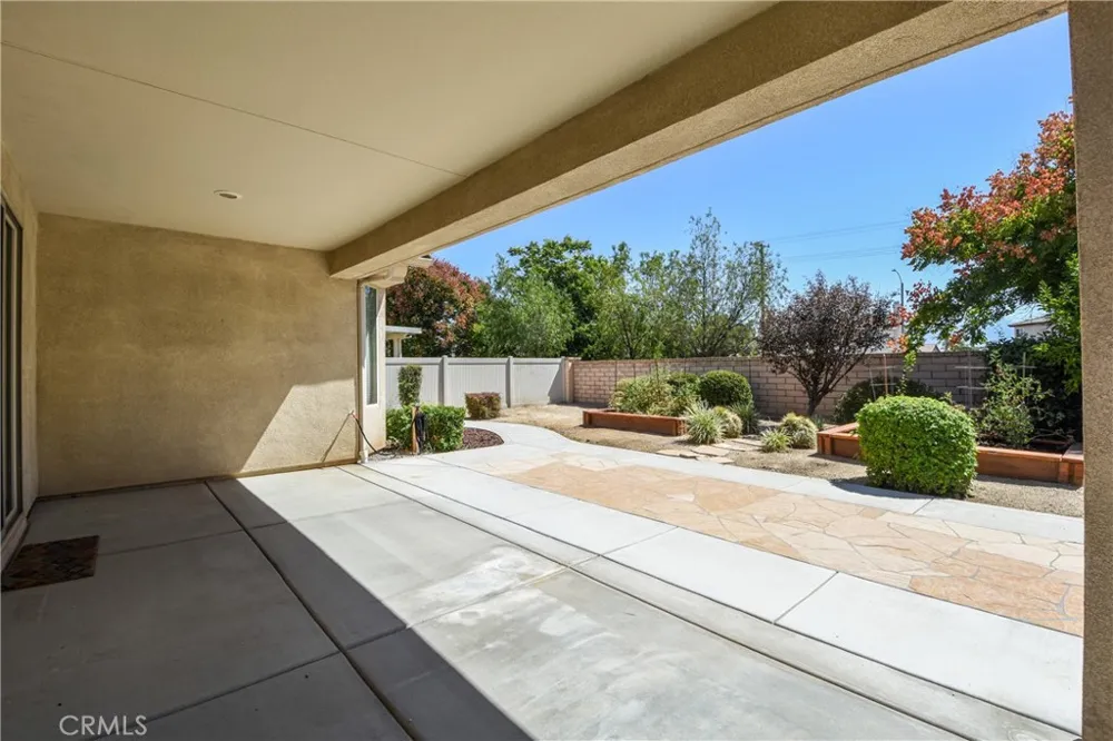 1506 Via Rojas Hemet, CA 92545
