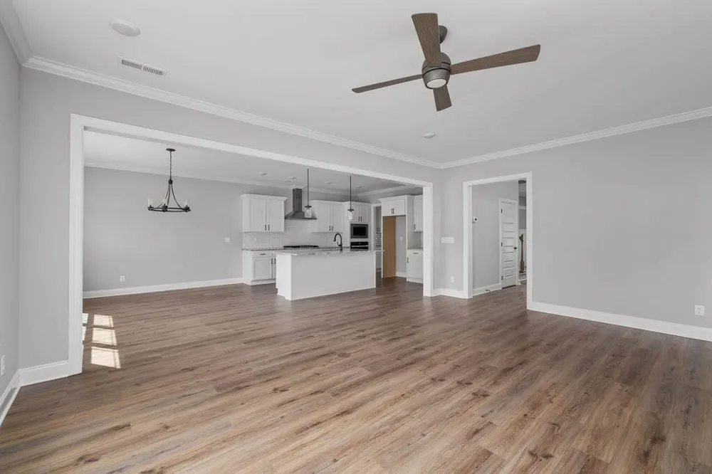 9864 Mayfly Road Ooltewah, TN 37363