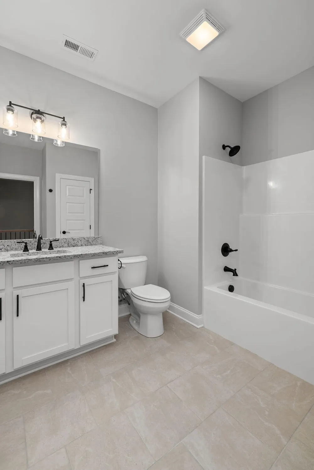 9864 Mayfly Road Ooltewah, TN 37363