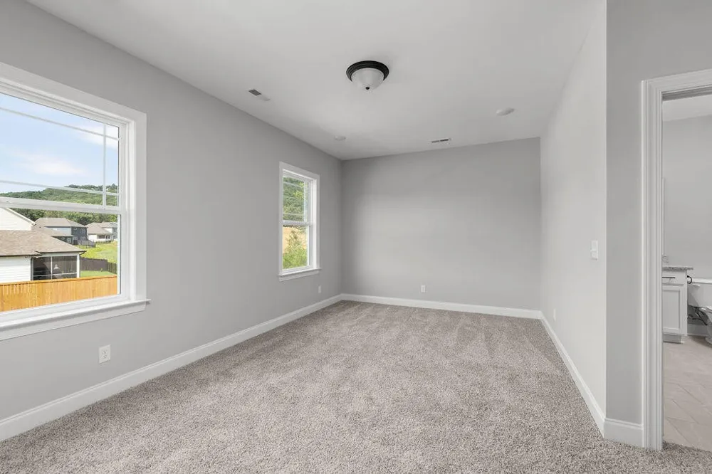9864 Mayfly Road Ooltewah, TN 37363