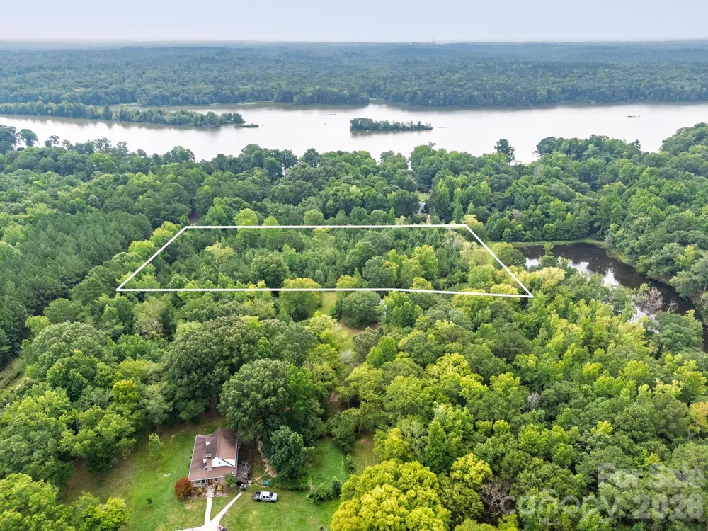 00 Jasmine Lane Fort Lawn, SC 29714
