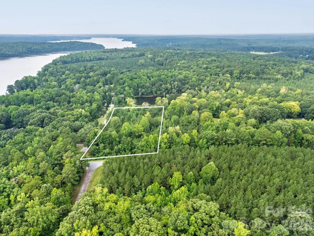 00 Jasmine Lane Fort Lawn, SC 29714
