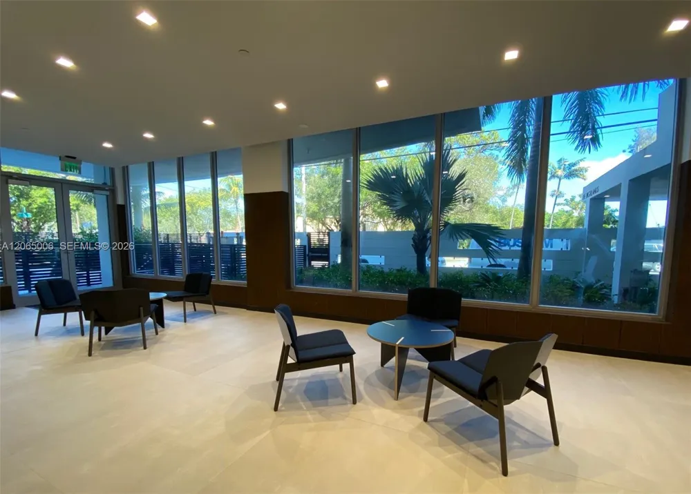 13800 Highland Dr #PH3 North Miami Beach, FL 33181