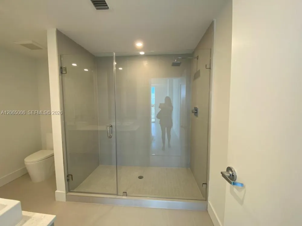 13800 Highland Dr #PH3 North Miami Beach, FL 33181