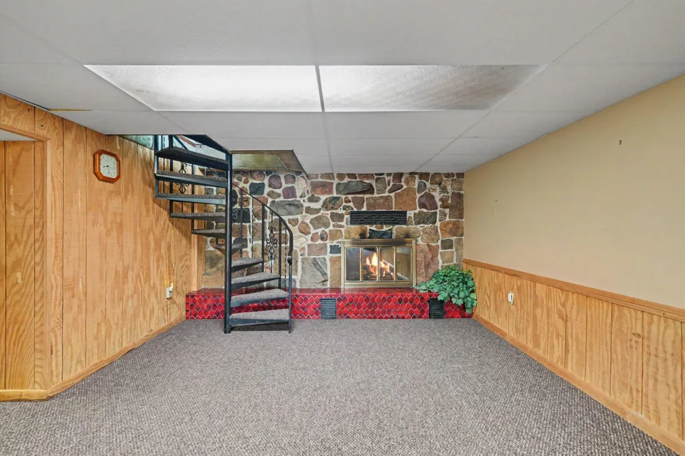 1045 Dauber Road Noble Township, MI 49030