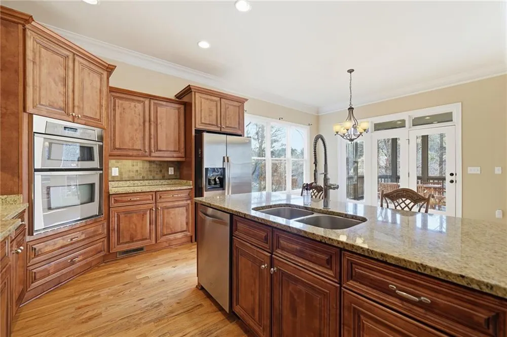 118 Broadwater Court Waleska, GA 30183