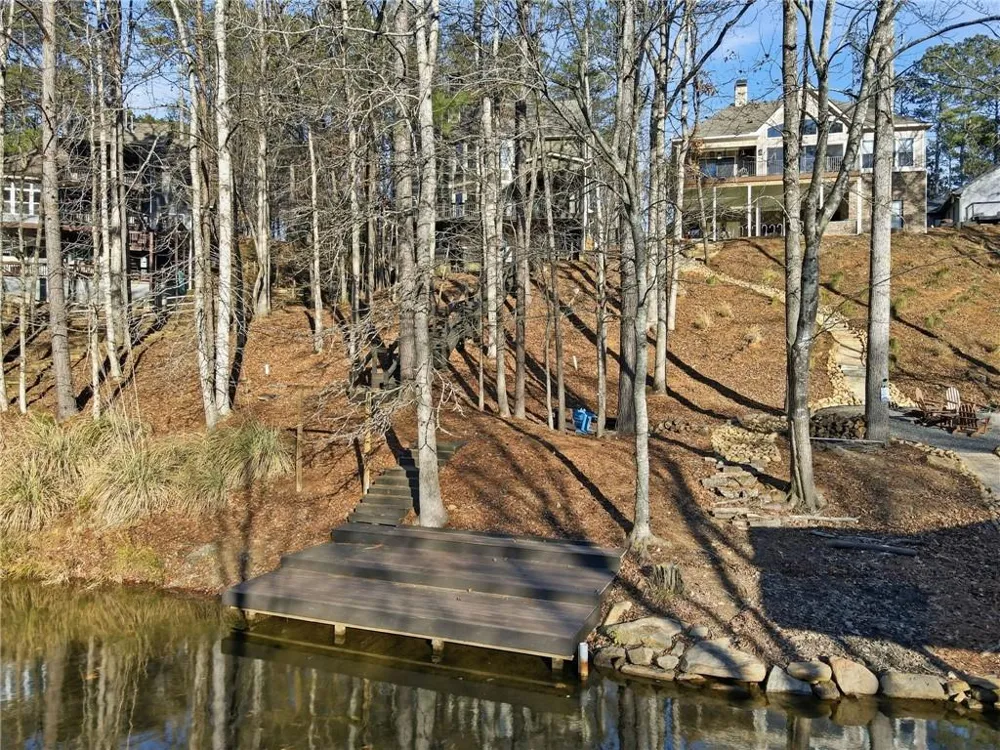 118 Broadwater Court Waleska, GA 30183