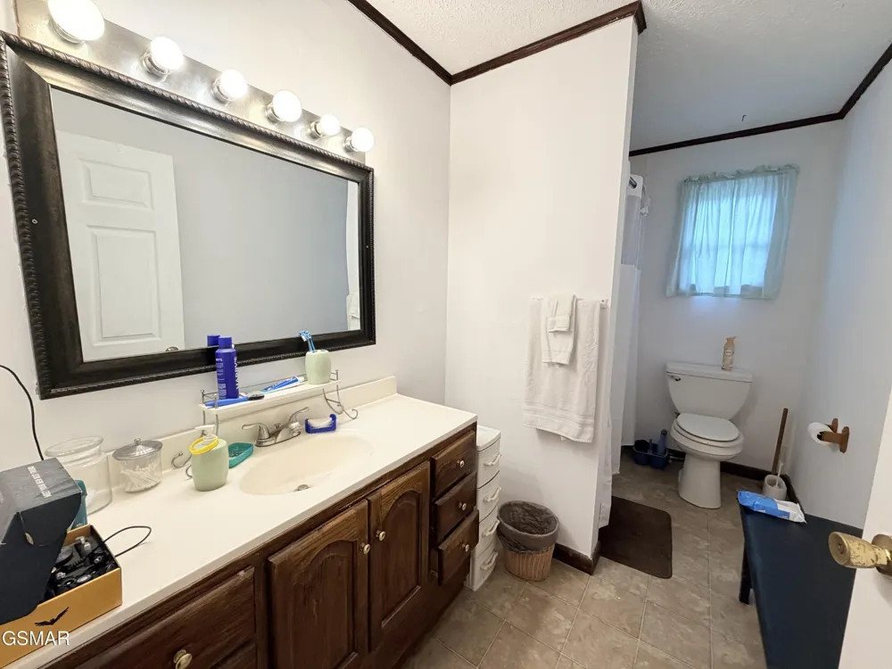 752 Warford Newport, TN 37821