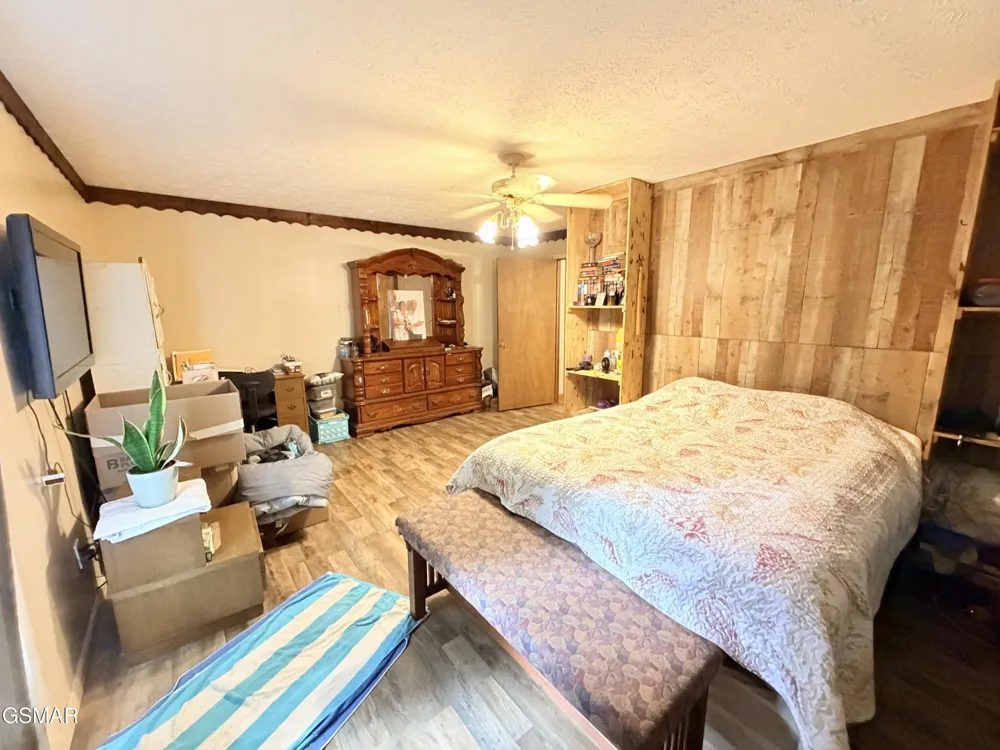 752 Warford Newport, TN 37821
