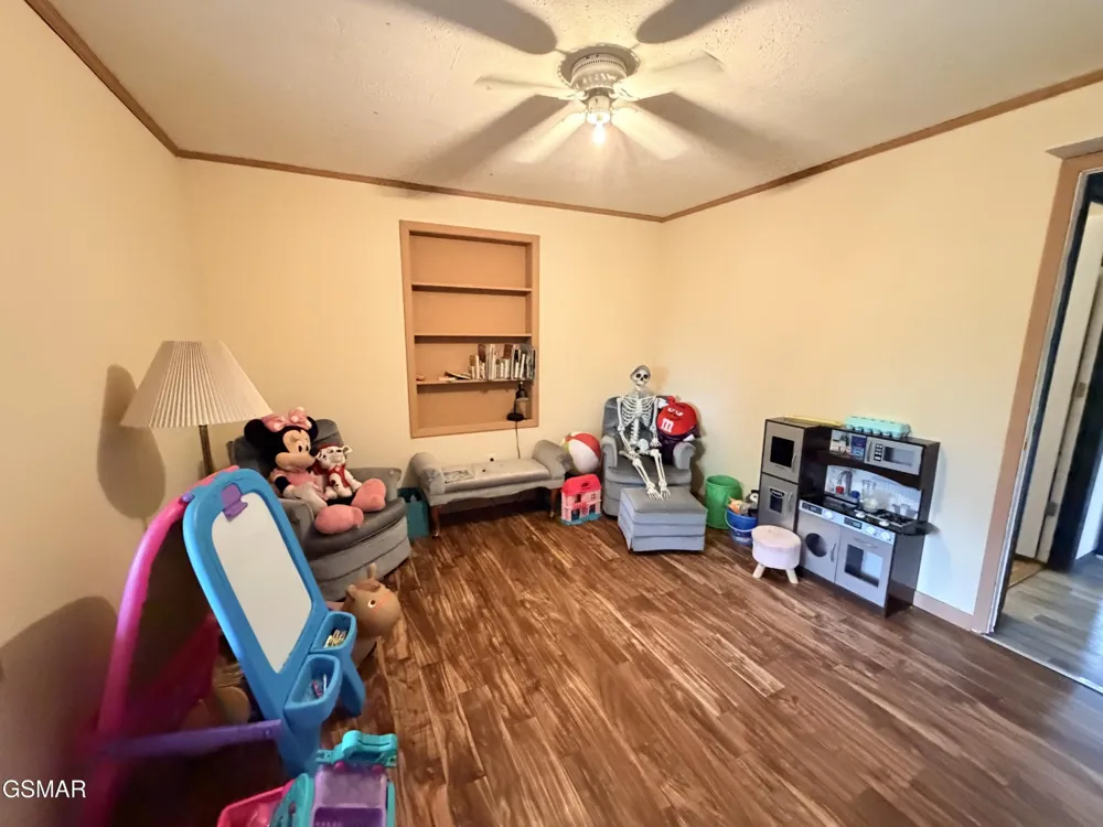 752 Warford Newport, TN 37821