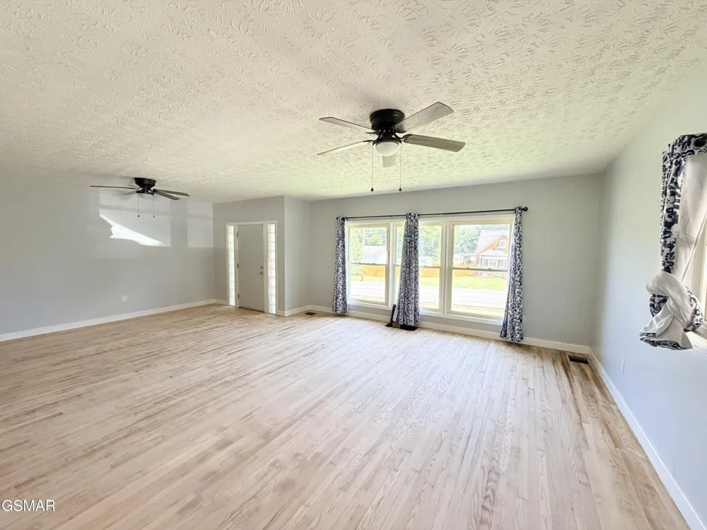 267 Lincoln Avenue Newport, TN 37821