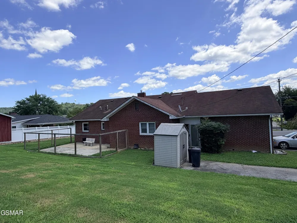 267 Lincoln Avenue Newport, TN 37821