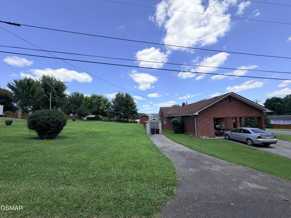 267 Lincoln Avenue Newport, TN 37821