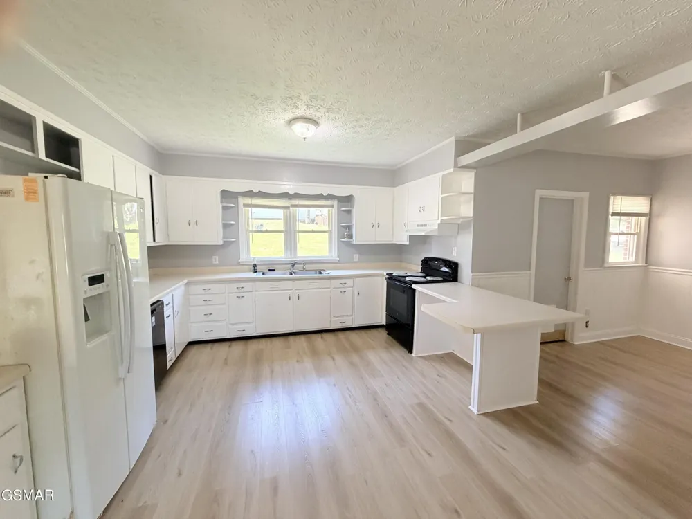 267 Lincoln Avenue Newport, TN 37821