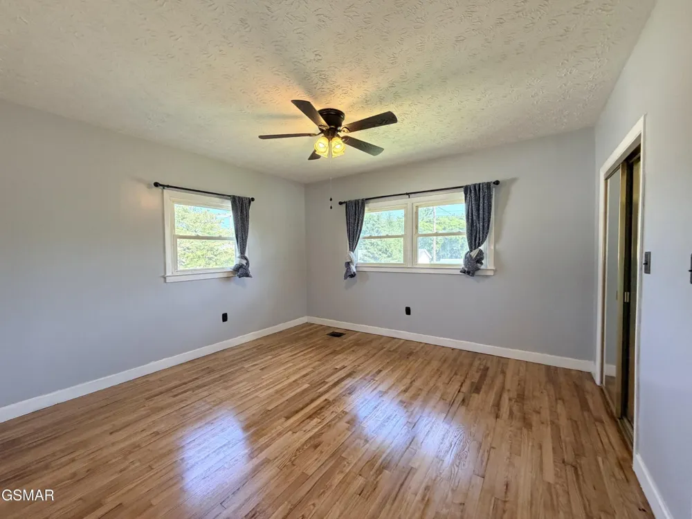 267 Lincoln Avenue Newport, TN 37821