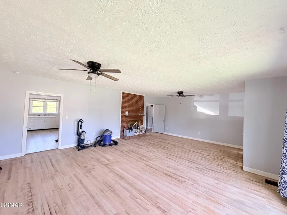 267 Lincoln Avenue Newport, TN 37821