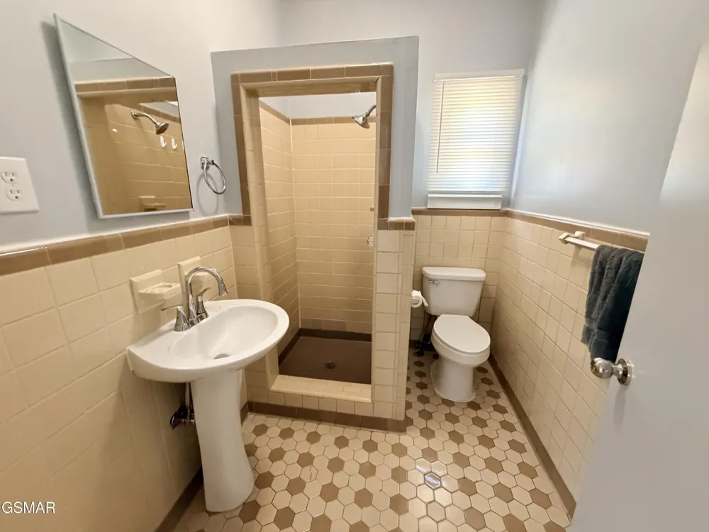 267 Lincoln Avenue Newport, TN 37821