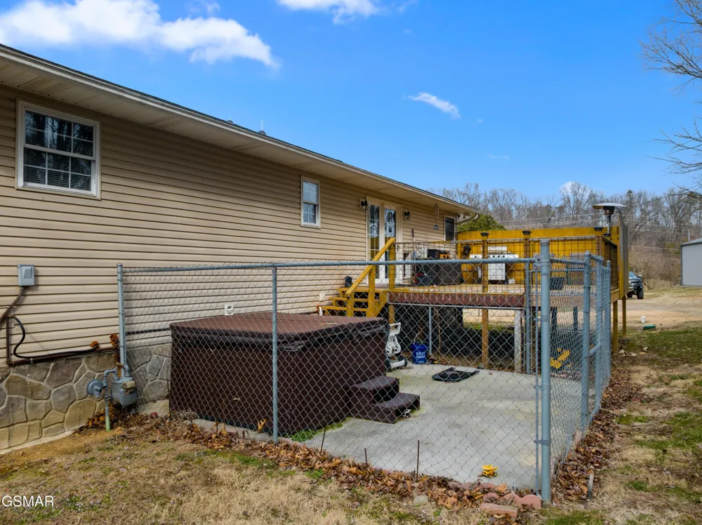 1210 Green Acres Drive Newport, TN 37821