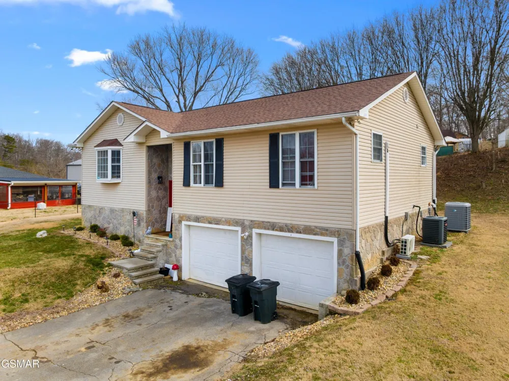 1210 Green Acres Drive Newport, TN 37821
