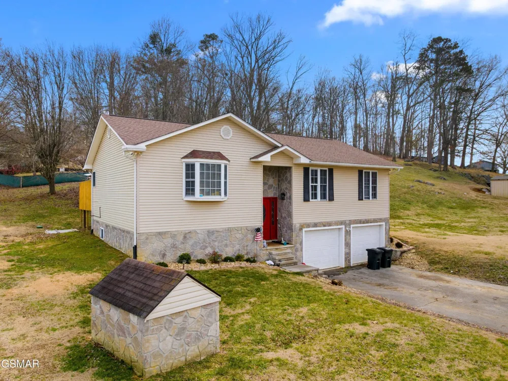 1210 Green Acres Drive Newport, TN 37821