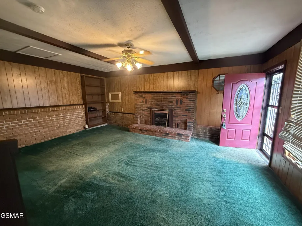 1342 Edwina Bridgeport Road Newport, TN 37821