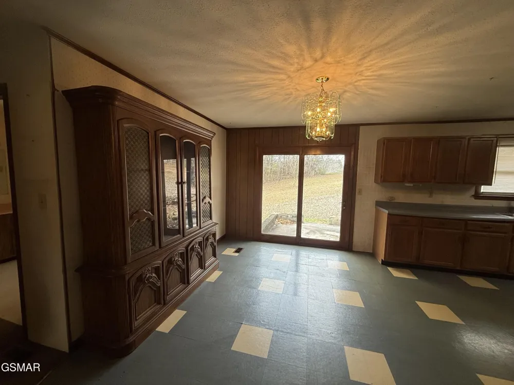 1342 Edwina Bridgeport Road Newport, TN 37821