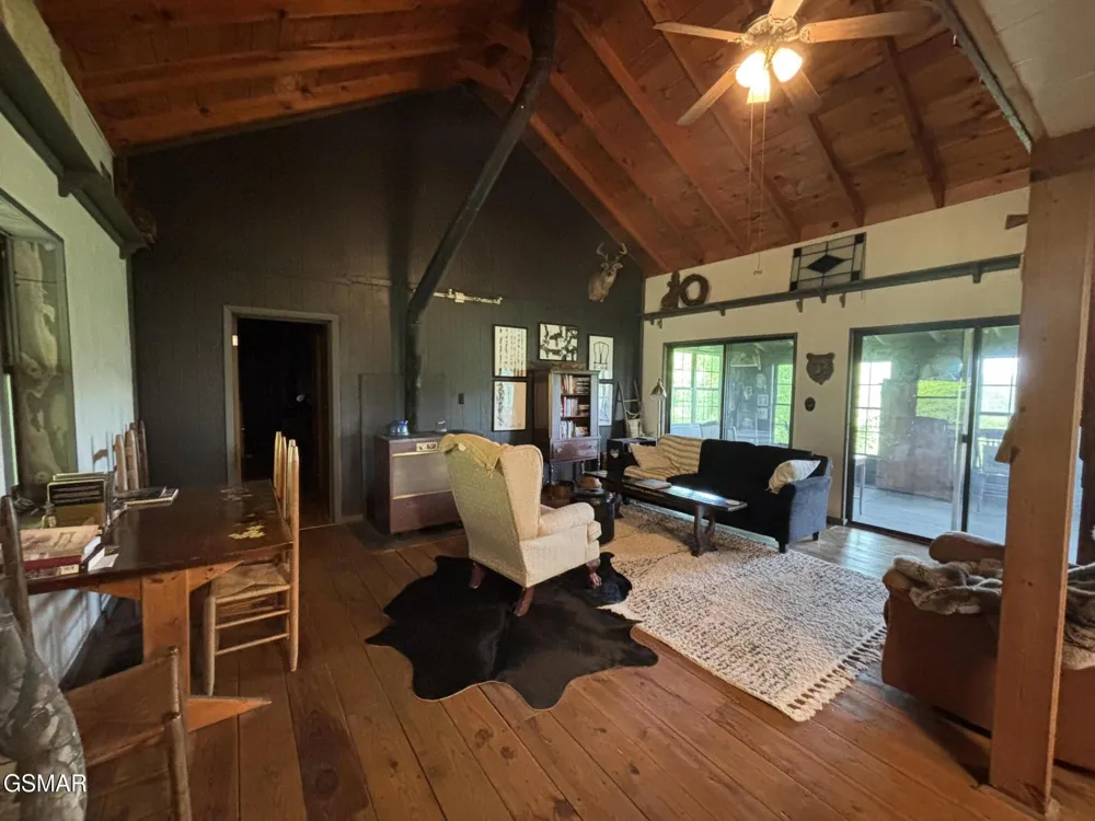 1450 Cabin Way Del Rio, TN 37727